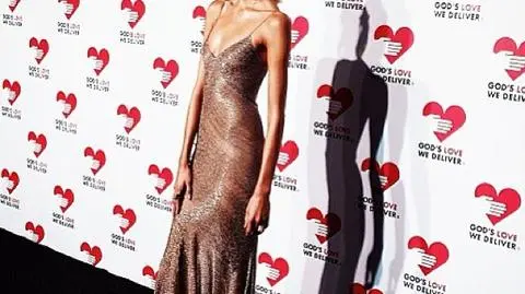 Olśniewająca Anja Rubik na gali charytatywnej