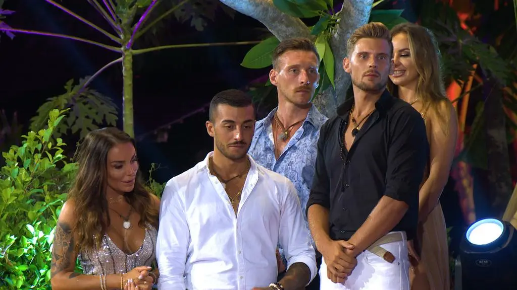 Ata, Artur, Adam, Robert, Julia