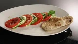 Caprese z bundzem