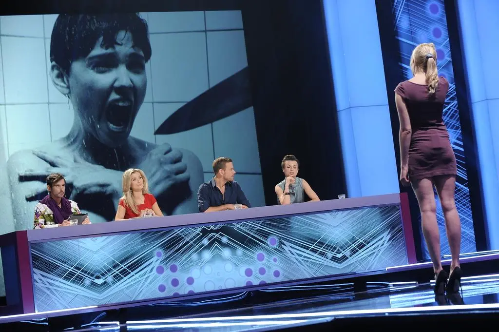 Casting. Zdjęcie w tle przypadkowe?