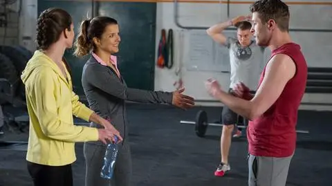Olaf - przystojny instruktor crossfitu