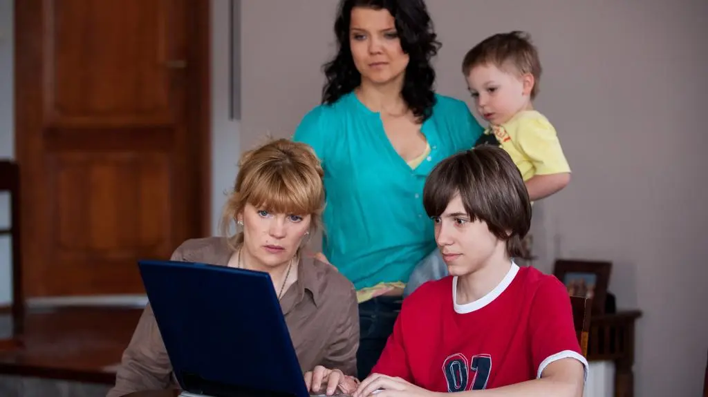Dramatyczne lądowanie Janusza. Sylwia, Patryk i Marta boją się o jego życie