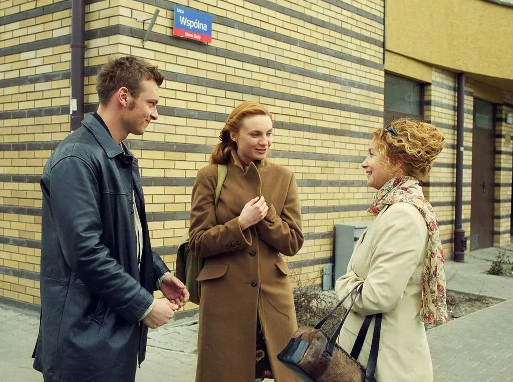 Konrad Bartczak, Róża i Monika z "Na Wspólnej"