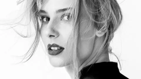Ewa Niespodziana w sesji Commercial Girl