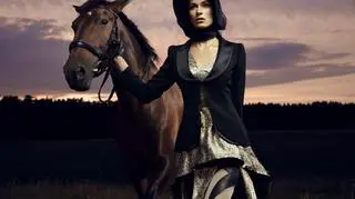 Elegancka sesja z końmi