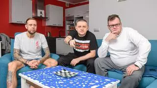 Gogglebox: Ekipa pod wpływem literomanii! Zobacz.