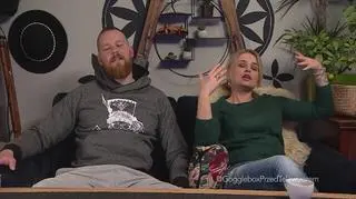 Gogglebox: "Szukaj mnie" w wykonaniu Gąsieniców! 