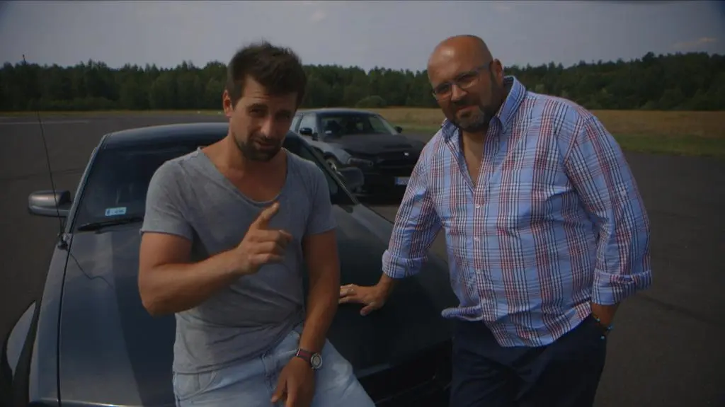 Gwiazdy czterech kółek - seria 1, odcinek 1