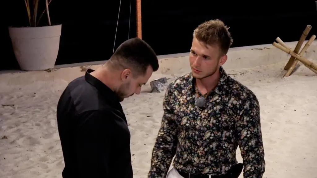 Hotel Paradise 3: Dawid i Krzysiek