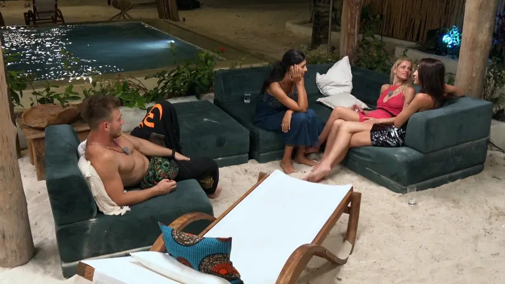 Hotel Paradise 3: Dawid, Luiza, Basia i Nathalia