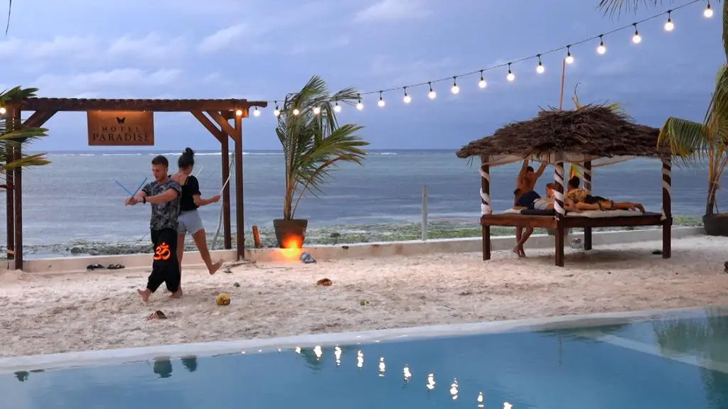 Hotel Paradise 3: Dzień w raju