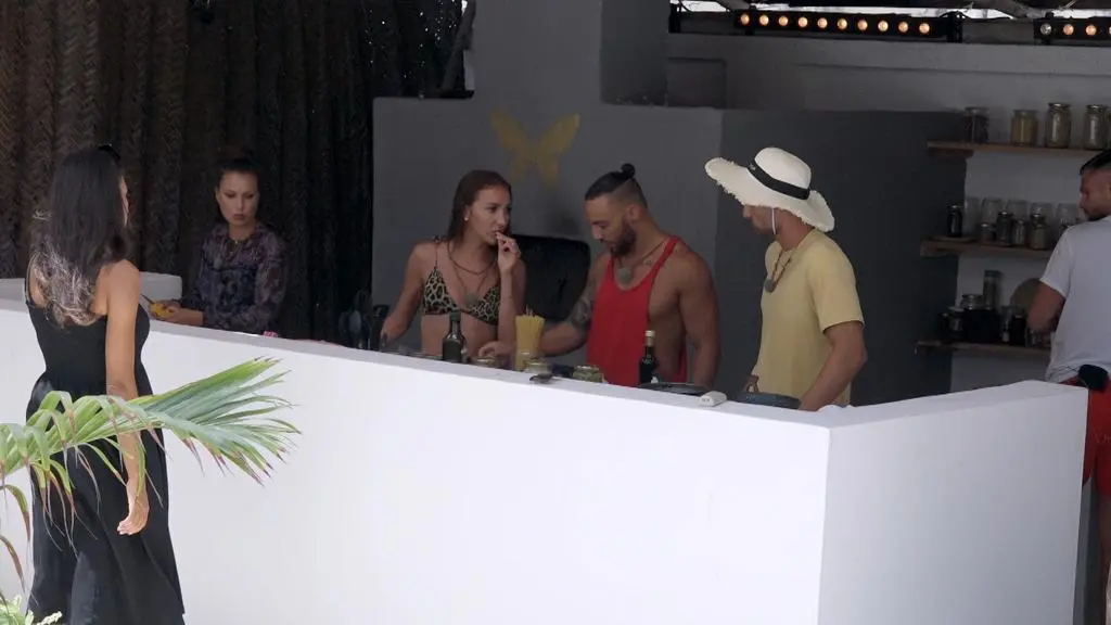 Hotel Paradise 3: Dzień w raju