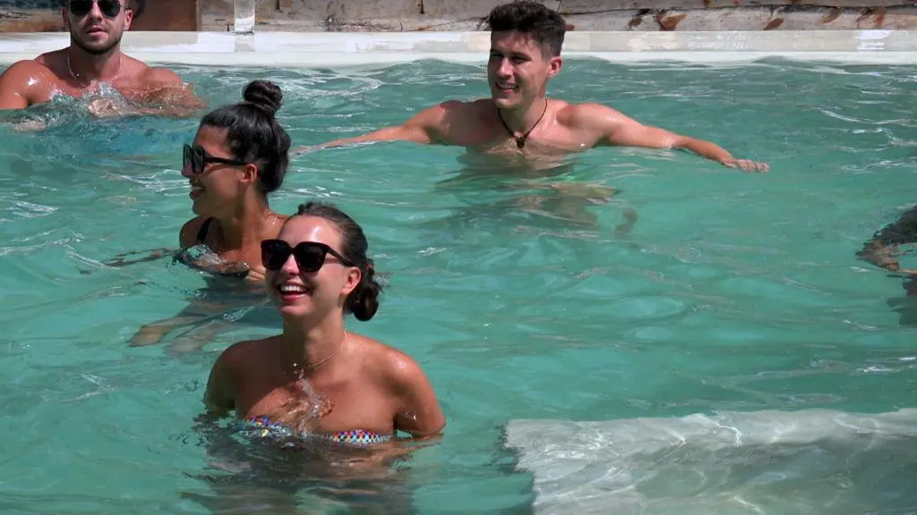 Hotel Paradise 3: Dzień w raju