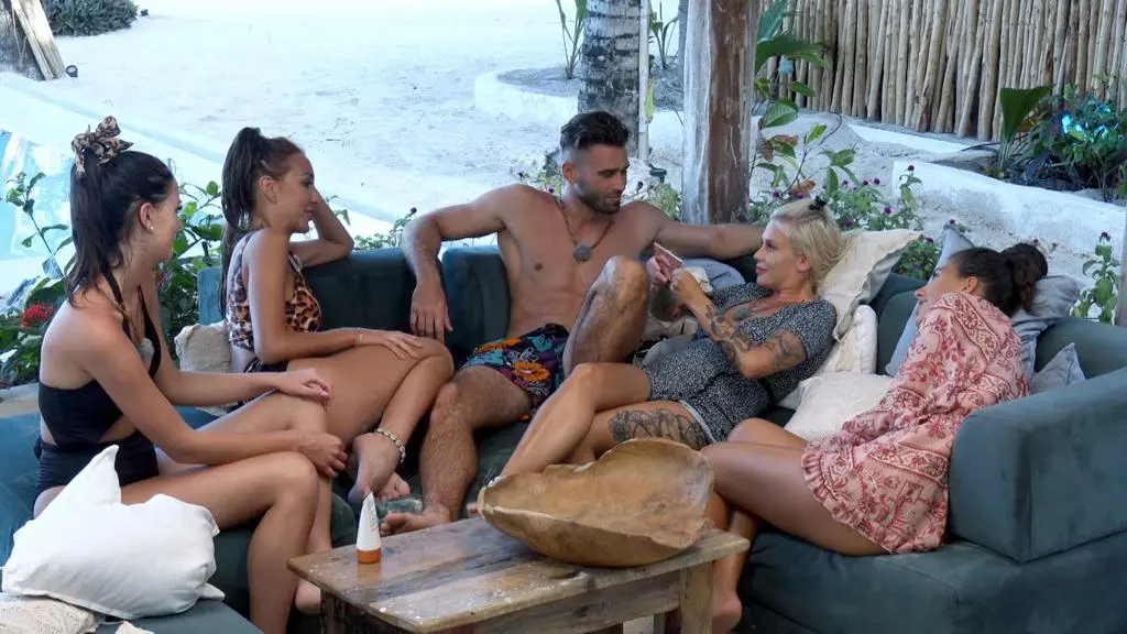 Hotel Paradise 3: Dzień w raju