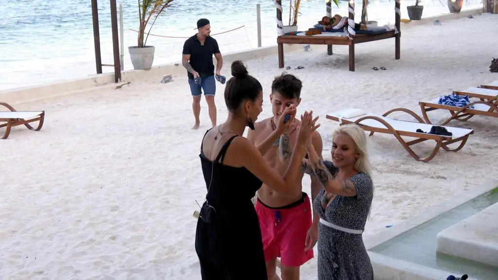 Hotel Paradise 3: Dzień w raju