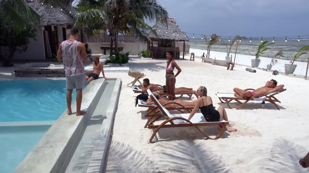 Hotel Paradise 3: Dzień w raju