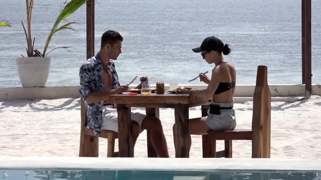 Hotel Paradise 3: Kamil i Kara
