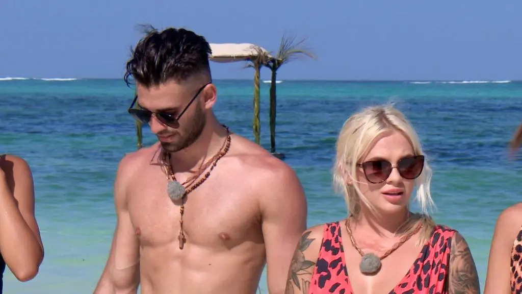 Hotel Paradise 3: Kamil i Ola