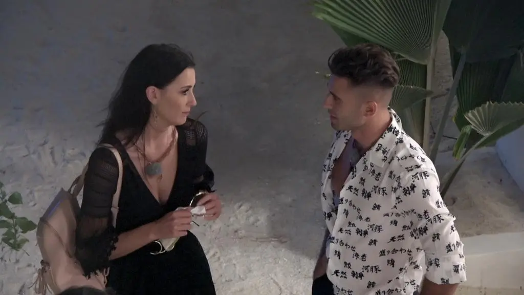 Hotel Paradise 3: Karolina i Kamil