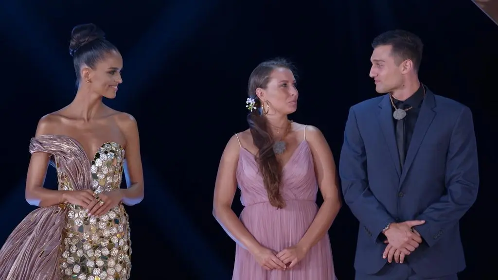 Hotel Paradise 3: Klaudia El Dursi, Bibi i Simon