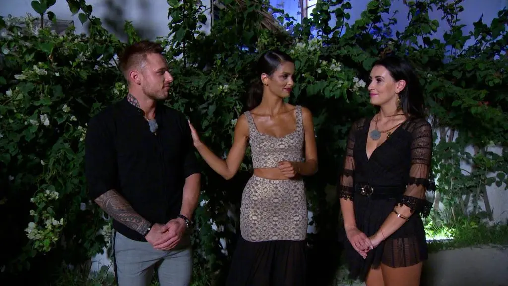 Hotel Paradise 3: Klaudia El Dursi, Mariusz i Karolina