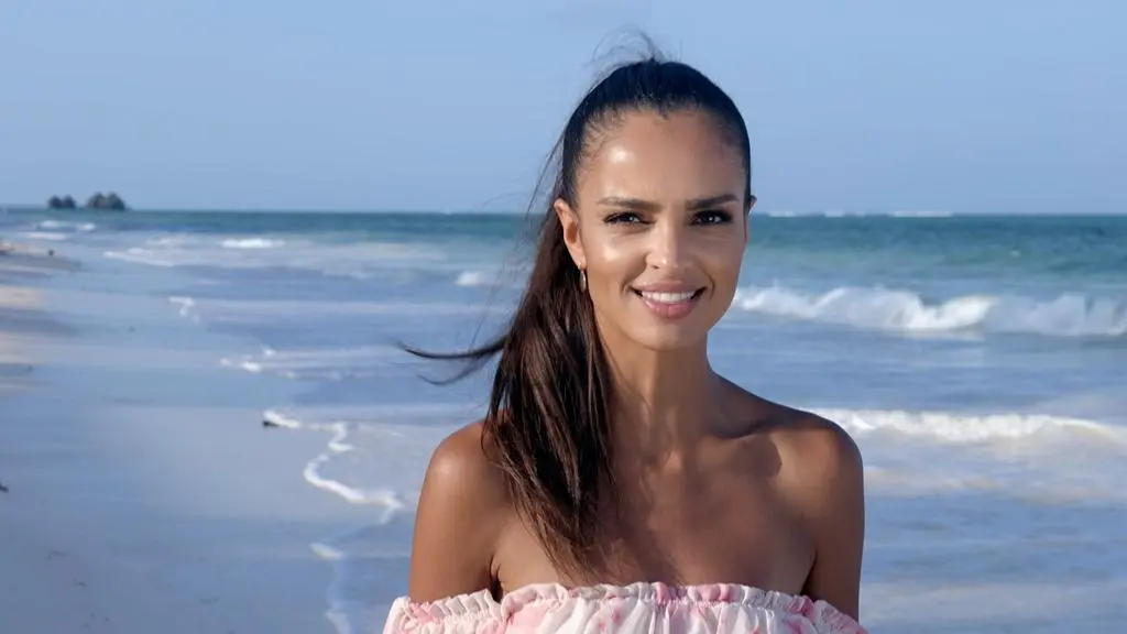 Hotel Paradise 3: Klaudia El Dursi 