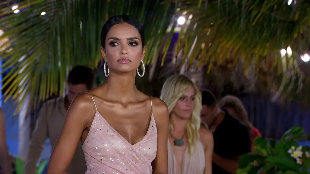 Hotel Paradise 3: Klaudia El Dursi