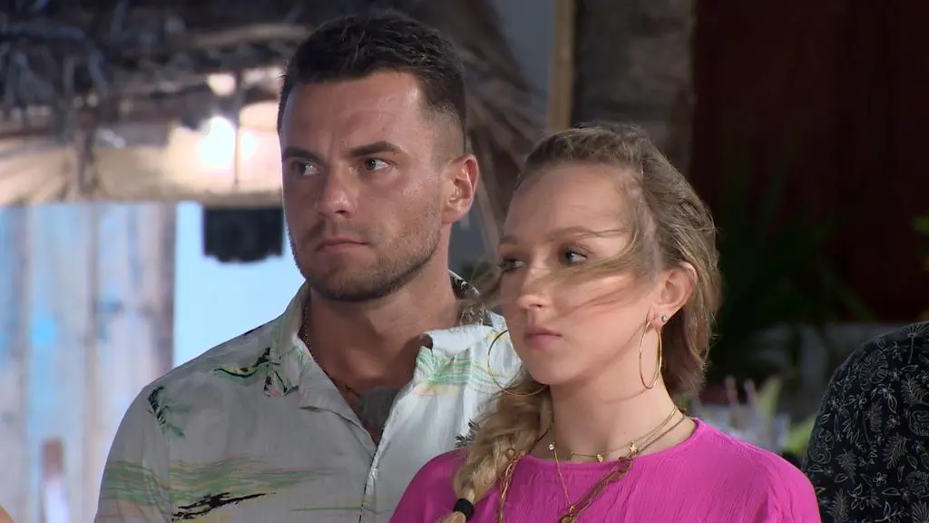 Hotel Paradise 3: Kornelia i Krzysiek 