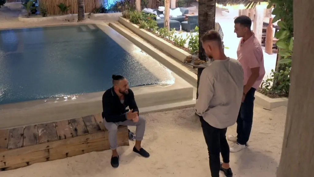 Hotel Paradise 3: Krystian, Marcin i Simon