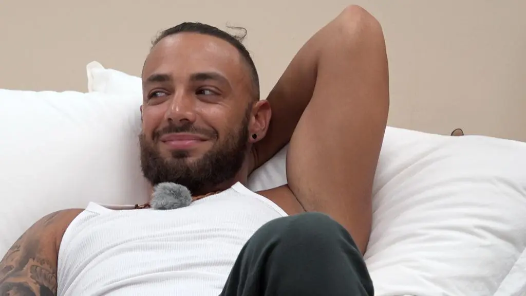 Hotel Paradise 3: Krystian 