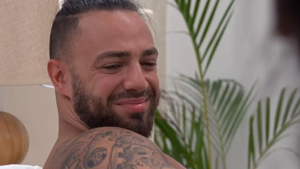 Hotel Paradise 3: Krystian 