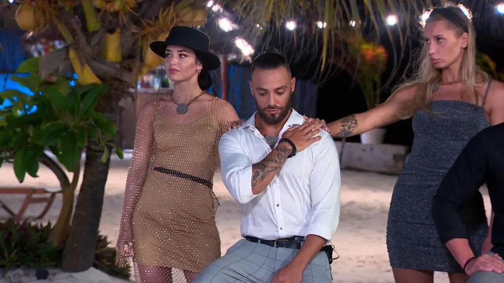 Hotel Paradise 3: Krystian wybiera Ewę