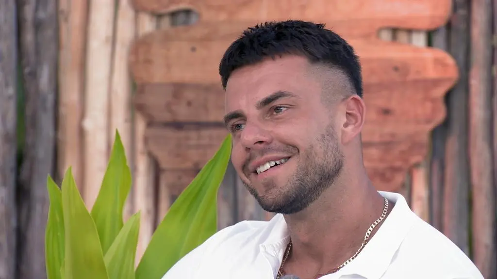 Hotel Paradise 3: Krzysztof