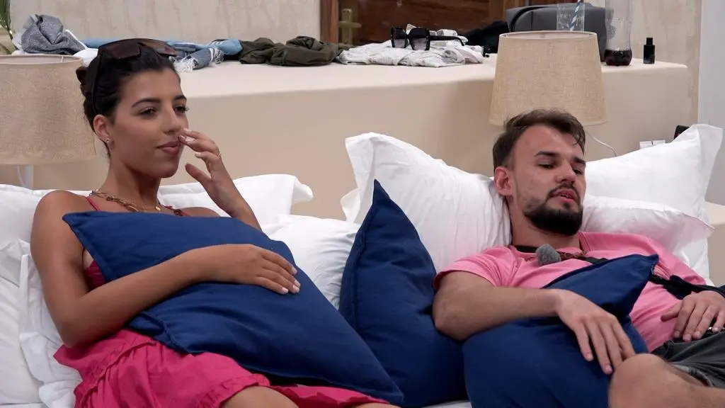 Hotel Paradise 3: Luiza i Sebastian