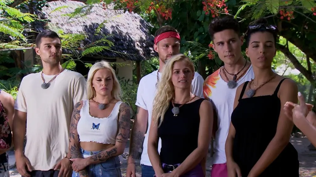 Hotel Paradise 3: Pary