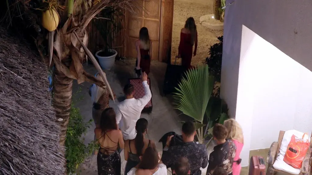 Hotel Paradise 3: Pożegnanie Korneli i Patrycji!