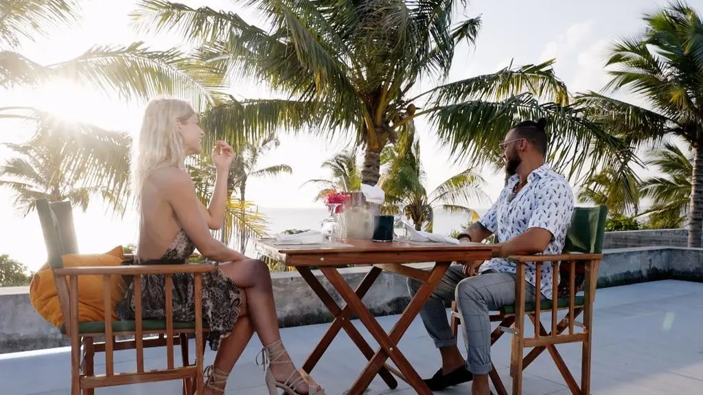 Hotel Paradise 3: Randka Basi i Krystiana 