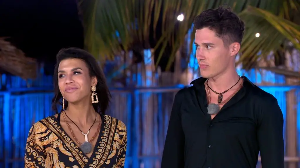 Hotel Paradise 3: Sara i Maurycy 