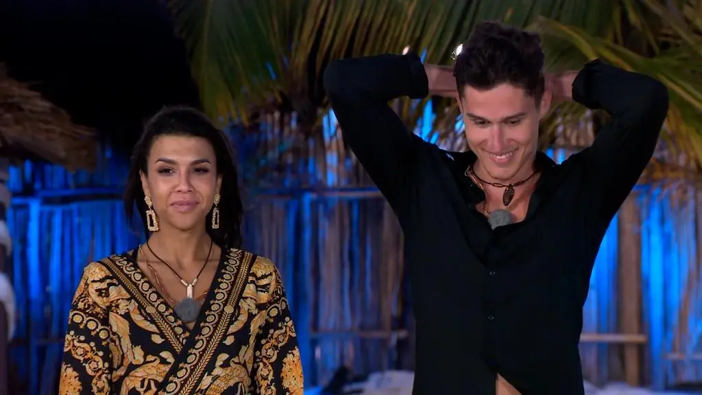 Hotel Paradise 3: Sara i Maurycy 