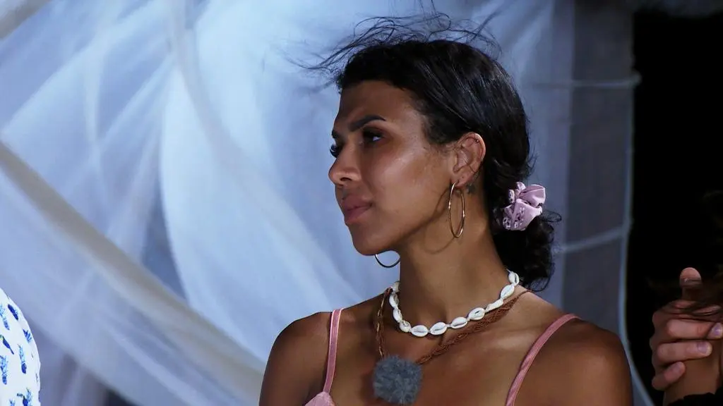 Hotel Paradise 3: Sara