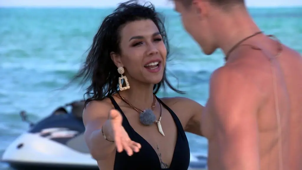 Hotel Paradise 3: Sara