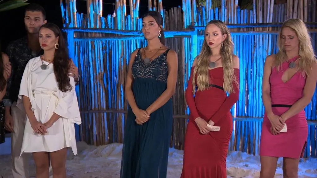 Hotel Paradise 3: Simon, Bibi, Luiza, Kornelia, Basia