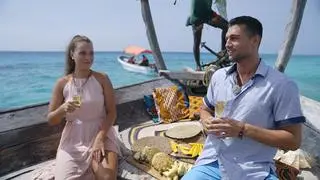 Hotel Paradise 3: Simon i Bibi