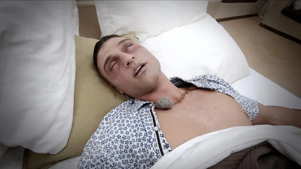 Hotel Paradise 3: Szymon 