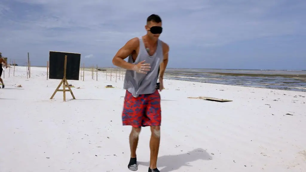 Hotel Paradise 3: Szymon 