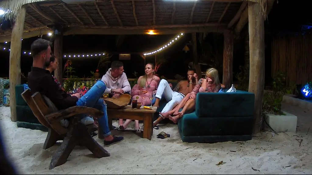 Hotel Paradise 3: Wspólny czas