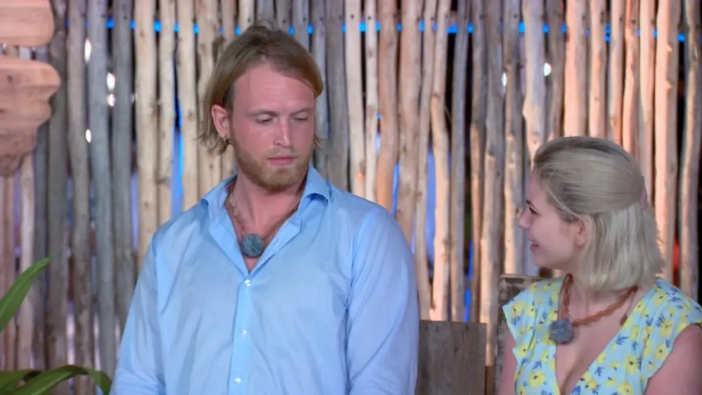 Hotel Paradise 4: Giovanni i Karolina