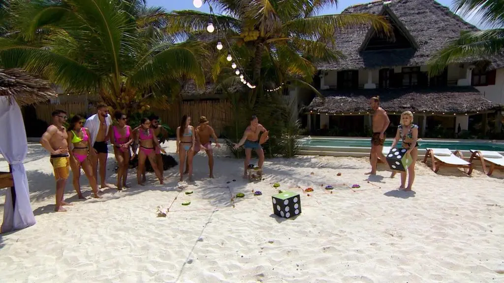 Hotel Paradise 4: Gra w klasy