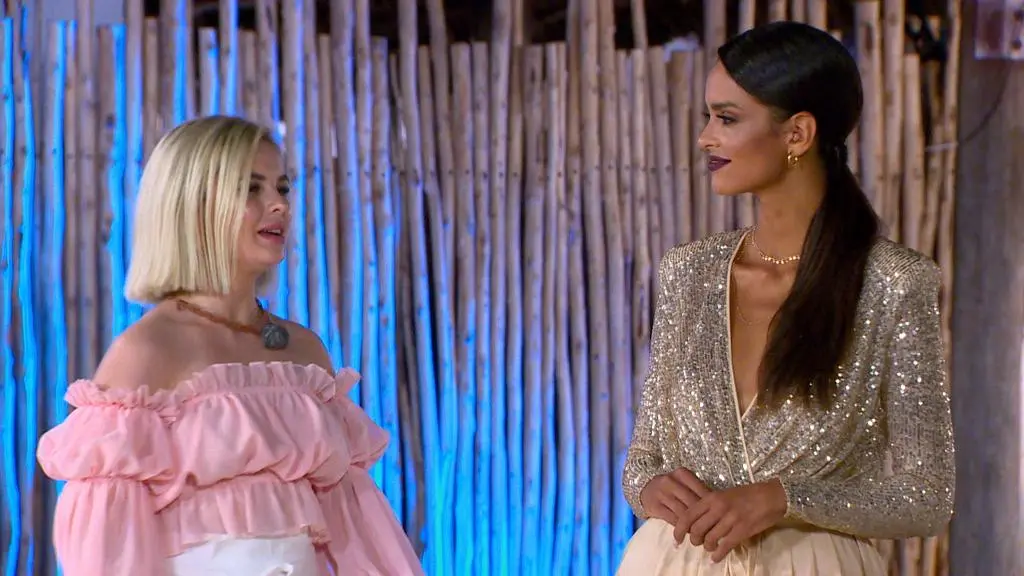 Hotel Paradise 4: Karolina i Klaudia El Dursi