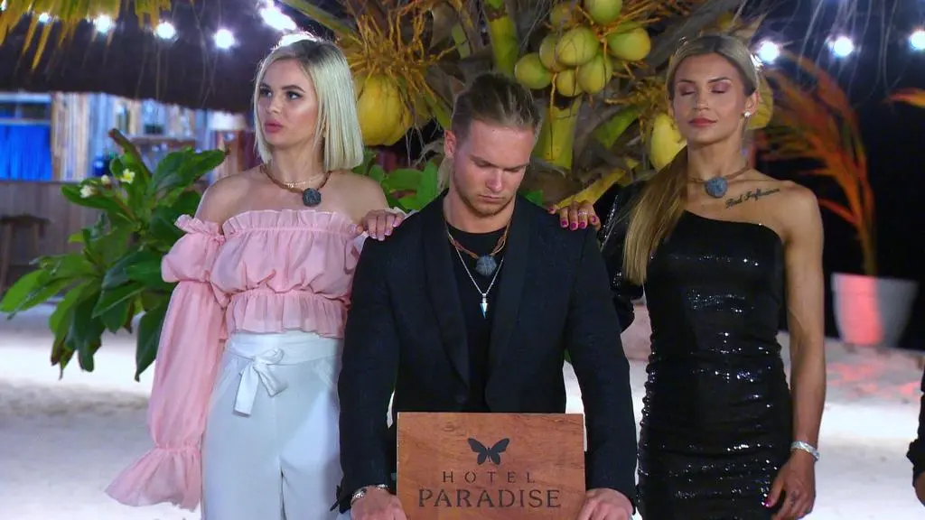 Hotel Paradise 4: Karolina, Miłosz i Wiktoria